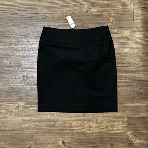 NWT Banana Republic skirt.